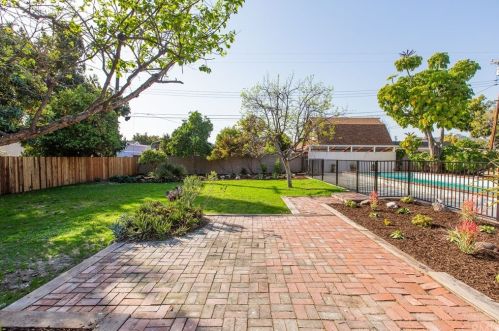 8335 Catalina Ave, Whittier CA  90602-2807 exterior