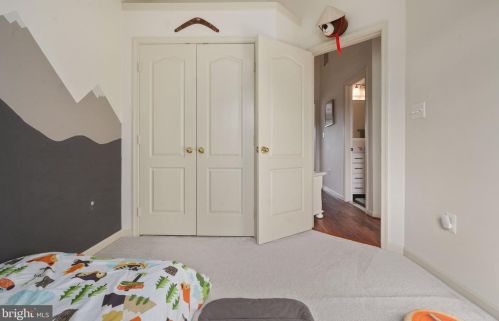 7360 Old Pohick Way, Lorton VA  22079-1564 exterior