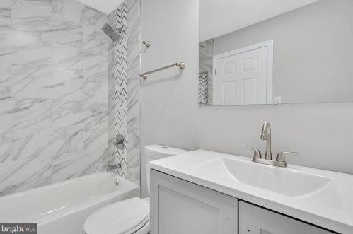 9 Snowflower Ln, Willingboro NJ  08046-1012 exterior