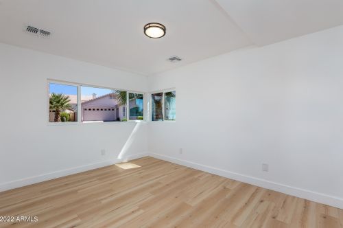 8112 10 Pl, Phoenix AZ 85014-1253 exterior