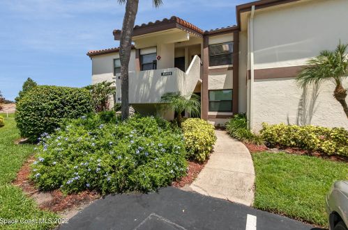 6068 Willowpointe Cir, Orlando, FL 32822-4040