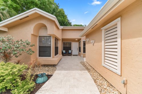 13170 Bonnette Dr, West Palm Beach, FL 33418-1483