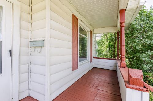 216 Declark St, Beaver Dam, WI 53916-1710
