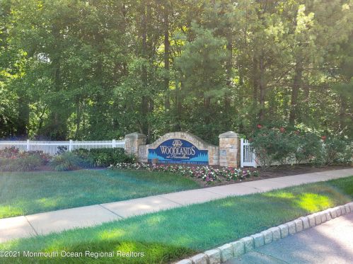 433 Mowat Cir, Trenton, NJ 08690-3220