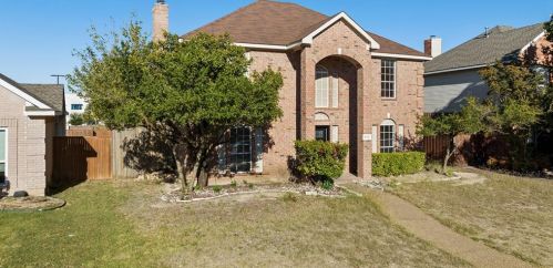 8121 Case Dr, Plano TX  75025-4019 exterior