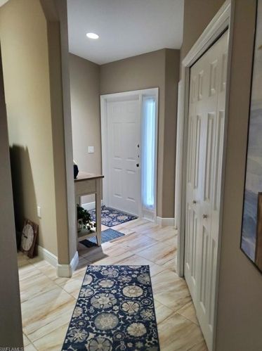 6135 Mandalay Cir, Naples, FL 34112-1910