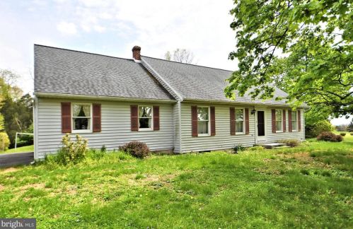 684 Store Rd, Harleysville, PA 19438-2718
