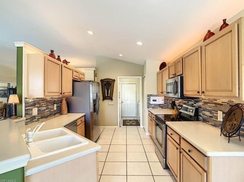 23590 Copperleaf Blvd, Bonita Springs FL 34135-8162 exterior