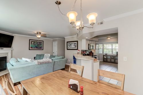 1823 Parc Vue Ave, Mount Pleasant SC  29464-7512 exterior