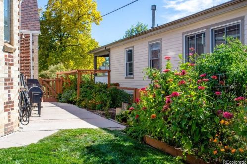 2995 Chase St, Denver CO 80214-8444 exterior