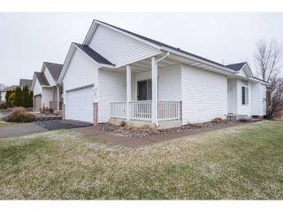 276 Blue Heron Ln, Saint Paul, MN 55125-2849