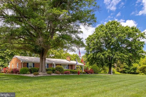 11800 Lewis Thorburn Rd, Fredericksburg, VA 22407-8658