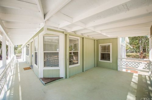 28997 11th St, Lake Elsinore, CA 92532-1943