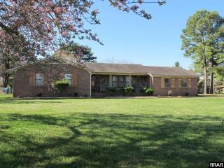 1033 Pikeview St, Dresden, TN 38225-3115