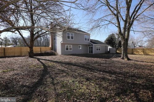 125 Applewood Dr, Auburn NJ 08085-1559 exterior