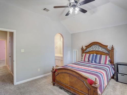 1178 Rustling Wind Ln, League City TX  77573-3052 exterior