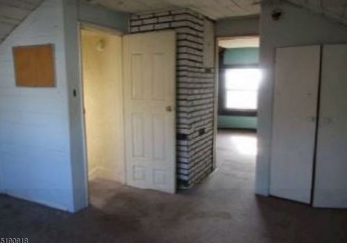 105 Brinkerhoff St, Ridgefield Park NJ  07660-1905 exterior