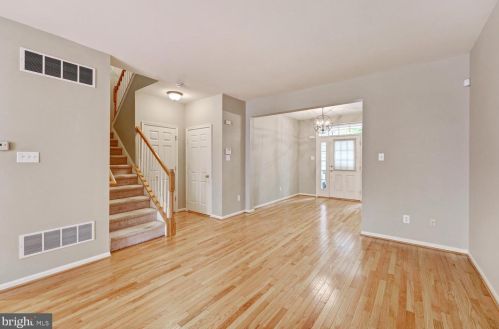 296 Cherry Ln, Kennett Sq PA  19348-4709 exterior