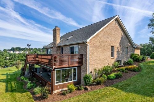 188 Vista Dr, Canonsburg, PA 15317-9507