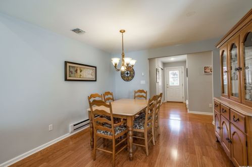 35 Standish Dr, Mount Sinai NY  11766-2621 exterior