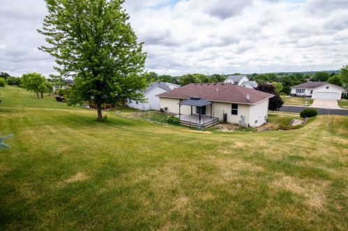 604 Brookstone Way, Watertown WI  53094-5902 exterior