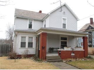 609 3rd St, Parral, OH 44622-1408