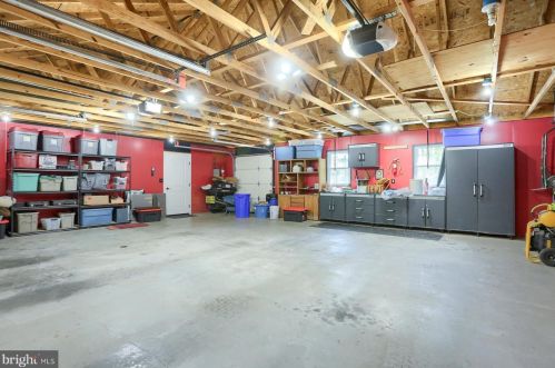 1670 Holtz Rd, West Enola, PA 17025-1312
