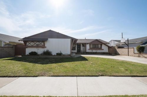 7149 Hoover Way, Buena Park, CA 90620-3820