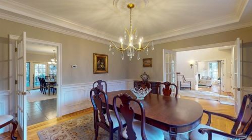 6 Townsend Rd, Farmington CT  06032-1569 exterior