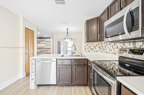 11728 12th St, Hollywood FL  33026-3841 exterior