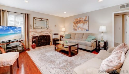 6993 Benson Ave, San Diego, CA 92114-5906