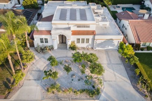 10026 Mattock Ave, Downey CA  90240-3529 exterior