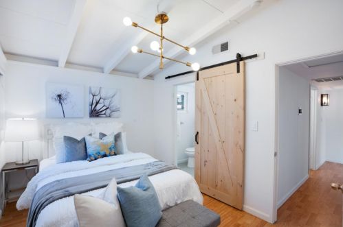 814 Lakehaven Dr, Sunnyvale CA  94089-2553 exterior