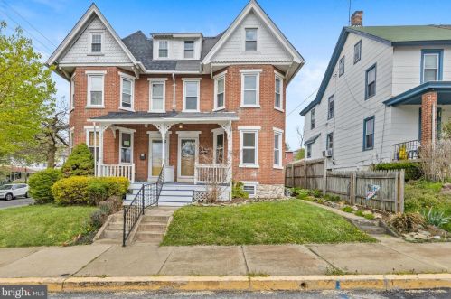 141 Mulberry St, Kennett Sq, PA 19348-3264