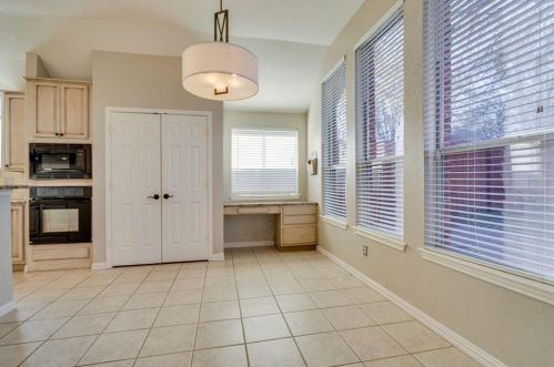 713 Sierra Ln, Lewisville TX  75028-7186 exterior