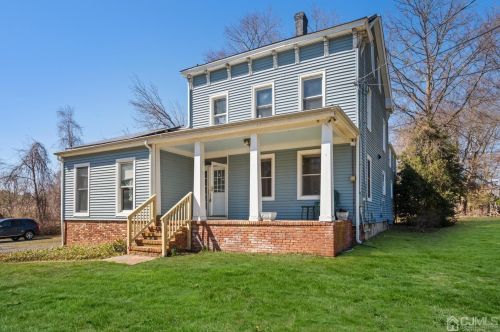 271 Dunhams Corner Rd, East Brunswick, NJ 08816-2620