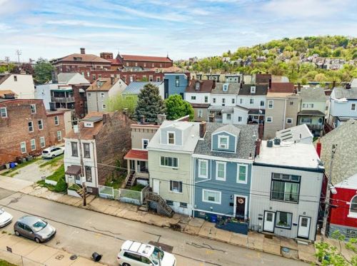 3420 Ligonier St, Pittsburgh, PA 15201-1329