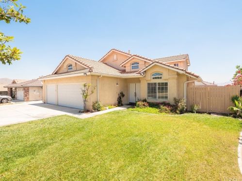 4162 Sandpiper Dr, Riverside, CA 92509-0780