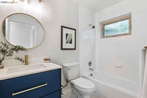 780 Glendome Cir, Oakland CA 94602-1413 exterior