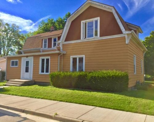 612 Main St, Kewaskum WI  53040-9793 exterior