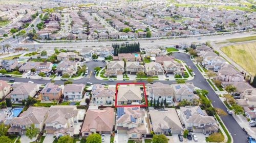 767 Red Barn Pl, Lathrop CA  95330-8975 exterior