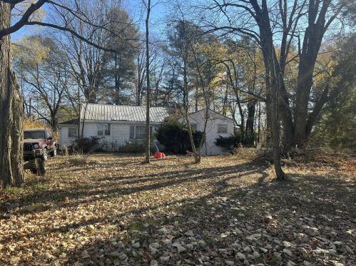 15162 Fronce Rd, Mount Vernon, OH 43050-9451