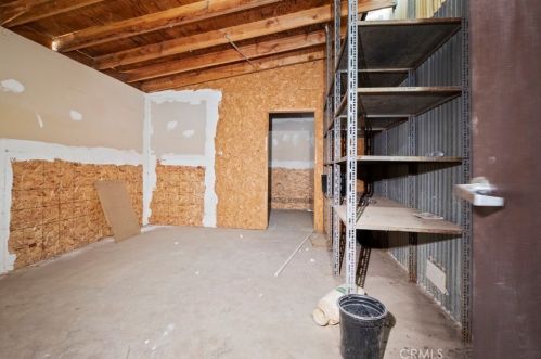 5041 Avenue, Lancaster CA  93534-7428 exterior