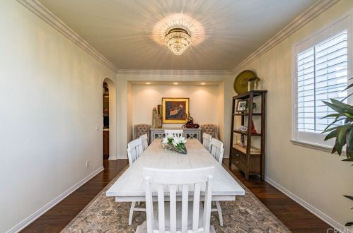 42155 Wyandotte St, Temecula CA  92592-7224 exterior