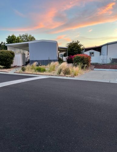 127 Calle Maria, Elk Grove CA 95624-2540 exterior