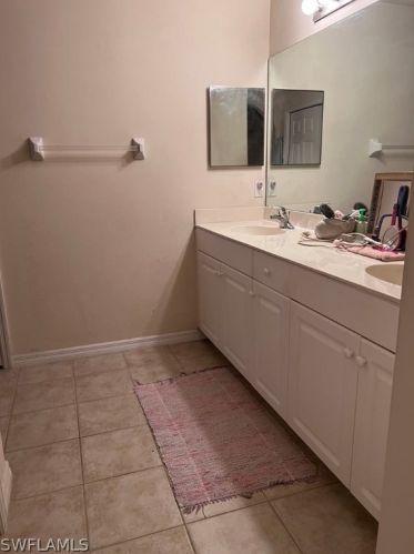 926 34th St, Cape Coral, FL 33904-4703