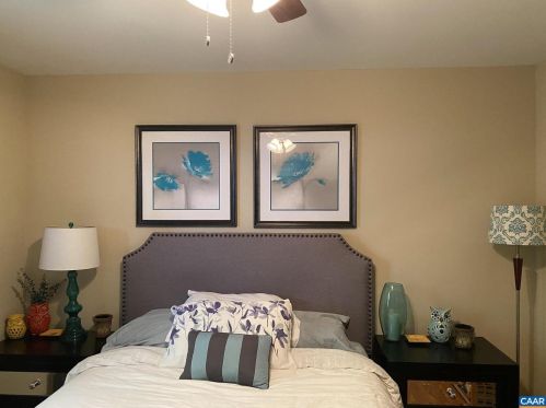 507 Jefferson Dr, Bybee VA  22963-2904 exterior