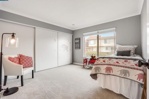 2442 Wright Ct, South San Francisco CA  94080-5257 exterior