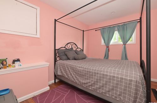 821 Virginia Ave, North Bellmore NY  11710-1341 exterior