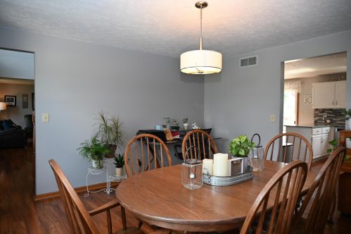 3305 Gooding Rd, Marion OH  43302-9001 exterior